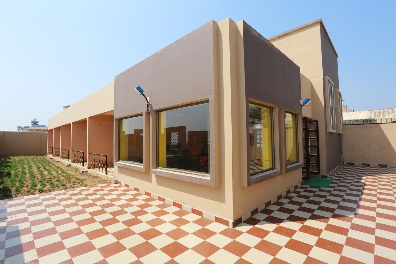 Hotel On Call Puri Laxmi Beach Resort Exterior foto